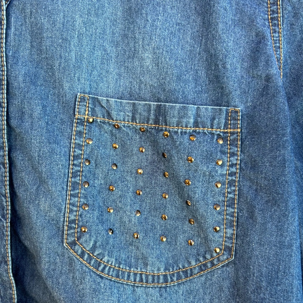 Mossimo - Picture 4 of 4